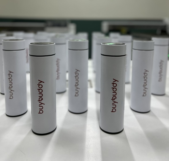 450 ML Isı Derecesi Gösteren Dijital Göstergeli Çelik Termos 431